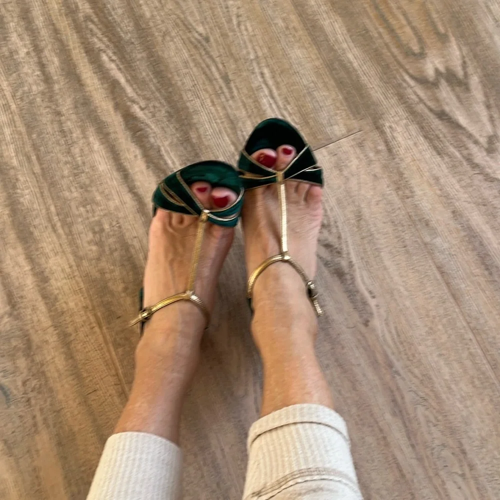 Neiman Marcus Brand New Pura López Green Velvet gold metallic sexy hot 7 Cute♥️ - Picture 9 of 12